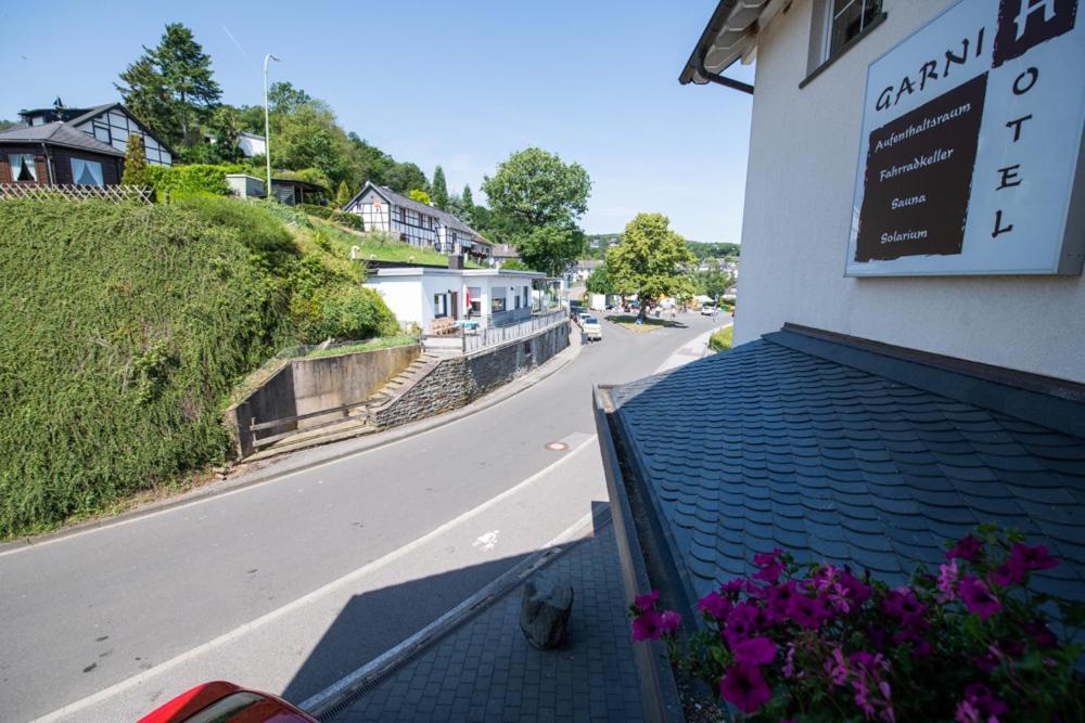 Garni Hotel Henn Simmerath Eksteriør billede