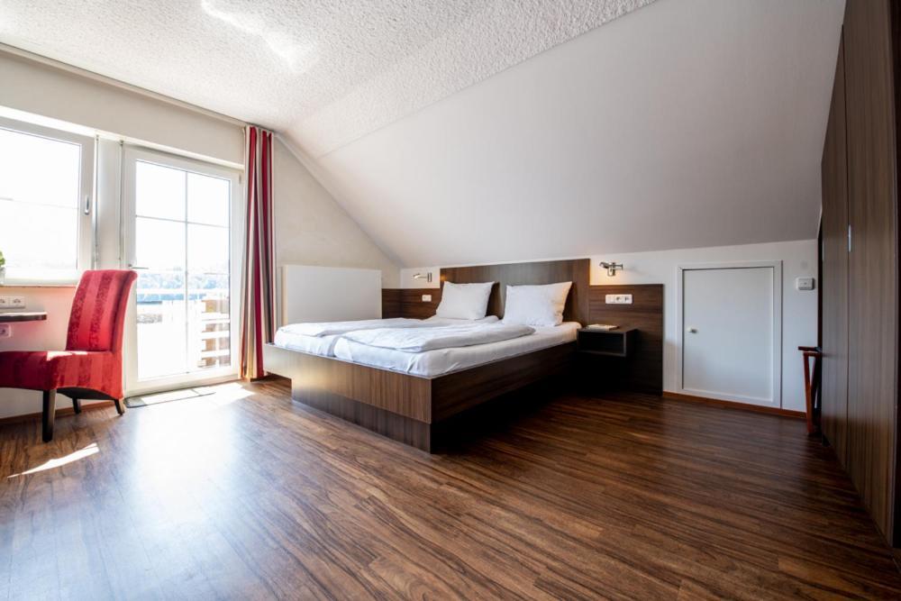 Garni Hotel Henn Simmerath Eksteriør billede